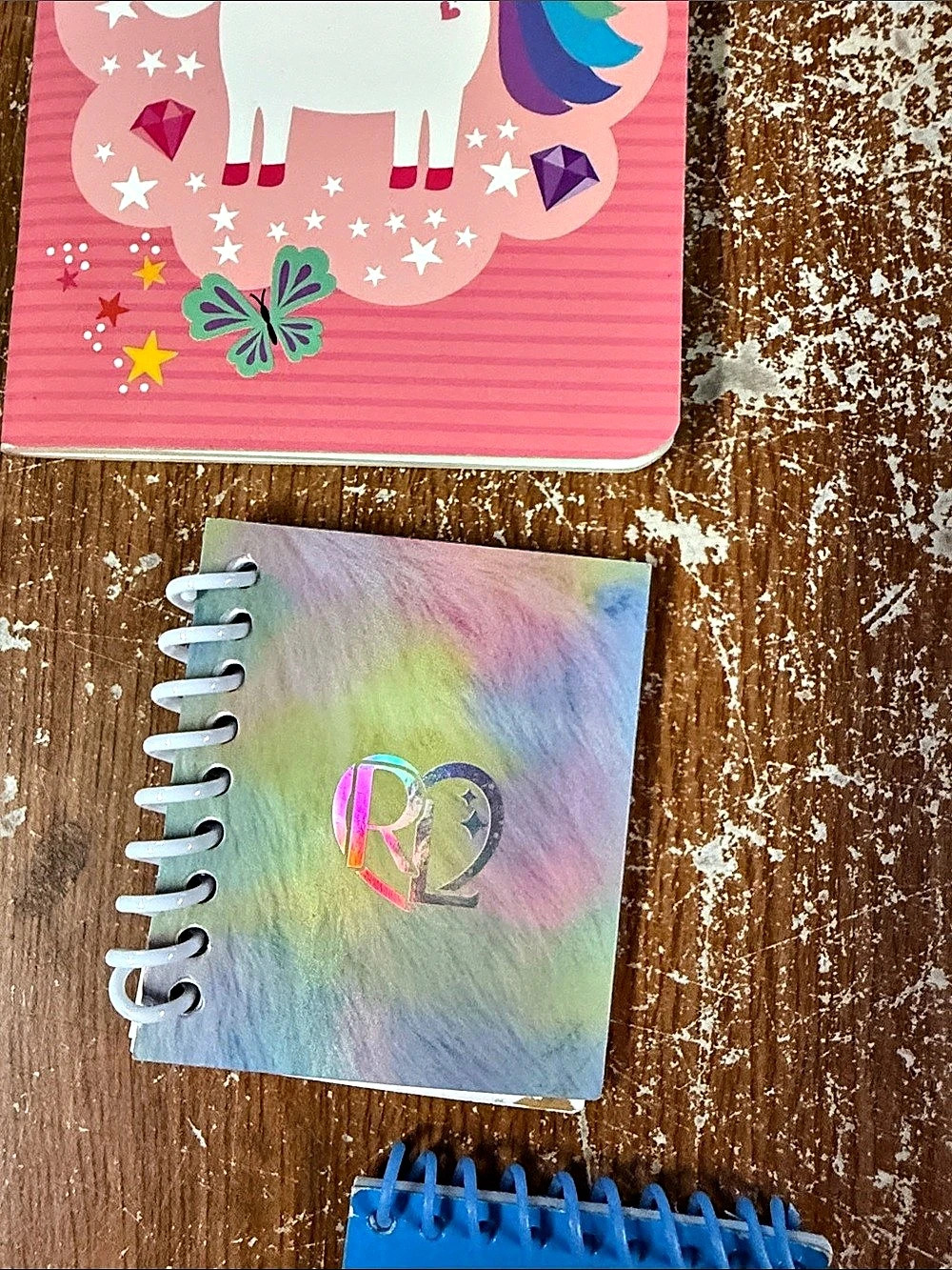 Assorted Notebooks & Stationery Multicolor - Picture 11 of 12